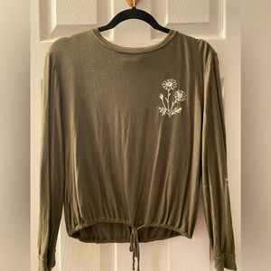 Dark green soft flowy slightly cropped shirt
